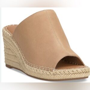 NWOB  Lucky Brand Women's Cabriah Platform Wedge Sandals Sz 7